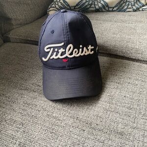 TITLEIST BALL CAP HAT